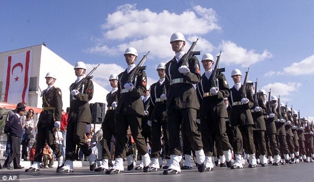 Au Havre, un camp tenu par 20k soldats est installé à Frileuse
