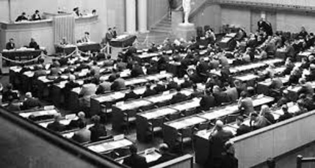 Ho Chi Minh Negotiates