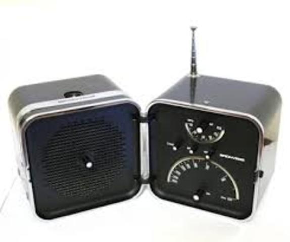 M. Zanuso y R. Sapper, radio TS 502, de Brionvega