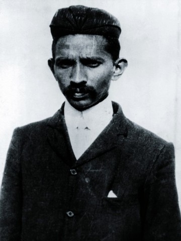 MK Gandhi passes the Matriculation