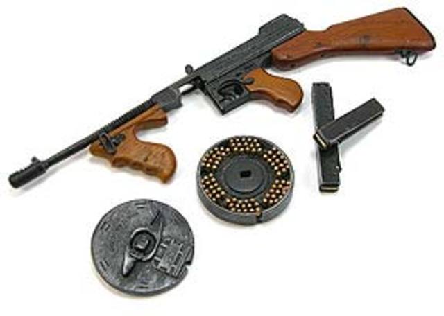 Thompson Submachine Gun (Thompson or Tommy Gun)
