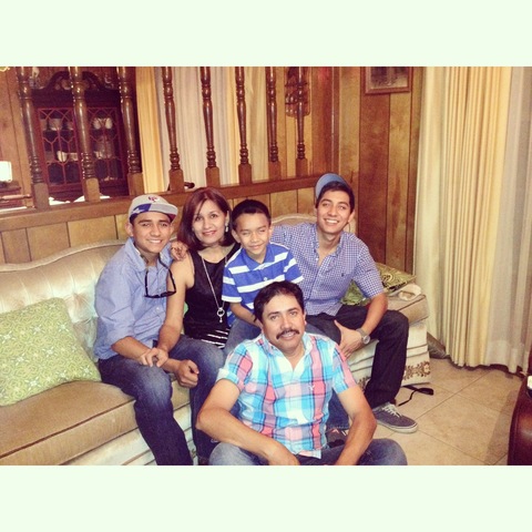 llegarer con mi familia