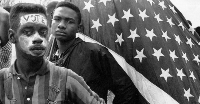 Laws to take voting right from African-Americans