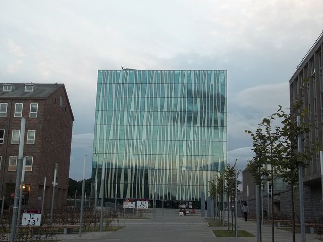 Открытие здания новой библиотеки, имени Сэра Дункана Райса, признанного интеллектуальным и учебным центром XXI века