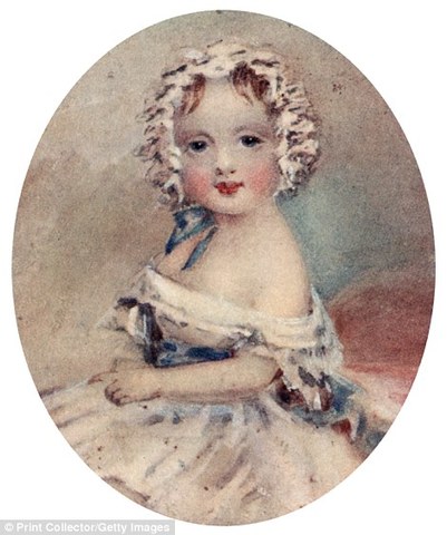 Queen Victoria is Born