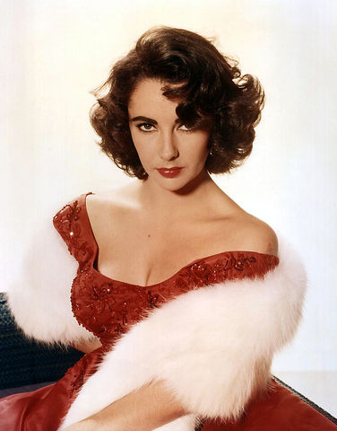 Elizabeth Taylor Dies of Complications From Heart Failure