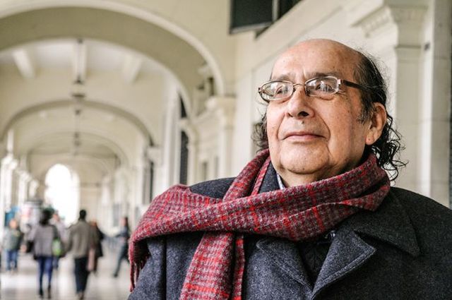 Ingresa a la Católica