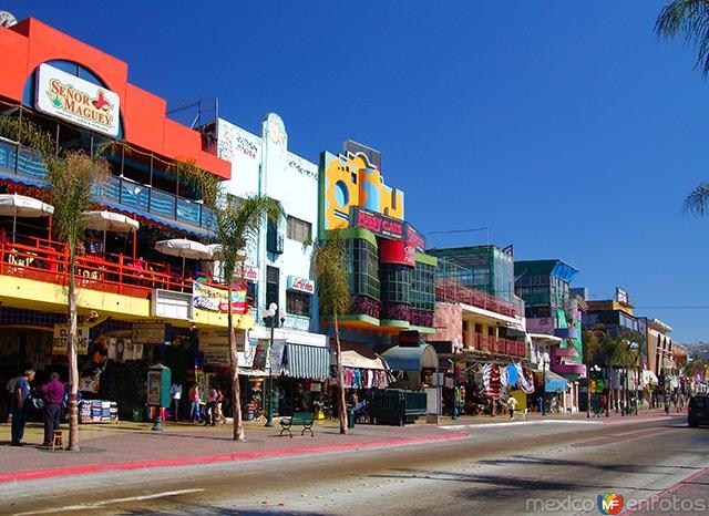 2000- Giro comercial