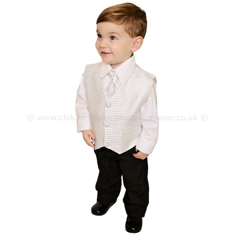 22-24 months Intellectual Development