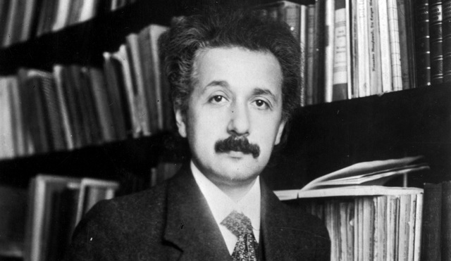 Einstein creates General Theory of Relativity