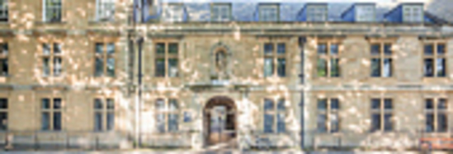 Best center of learning