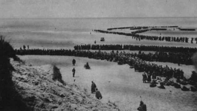 British Troops Flee from Dunkirk