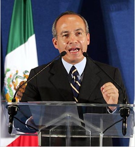 Calderon takes over Mexico