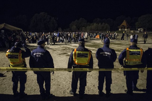 Folyamatosan jönnek Barcsra is