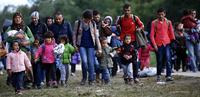 Masszívan 5000 felett a napi menekültszám