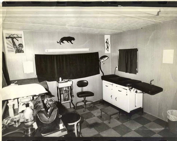 Black Panther Party opens a free medical clinic in Seattle