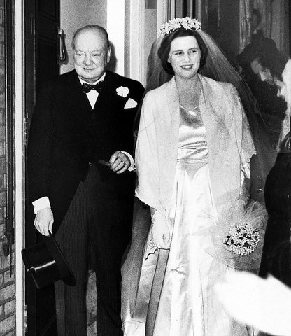 Winston Churchill marries Clementine Hozier.