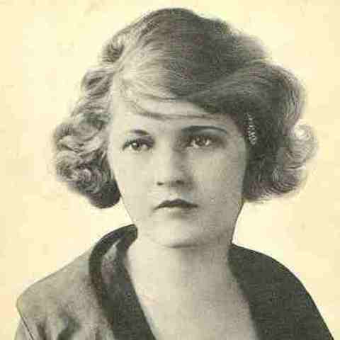 Zelda and Fitzgerald Marry