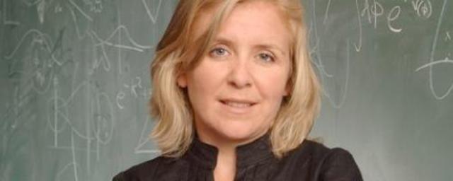 Lucy Hawking(daughter of Stephen Hawking)is born