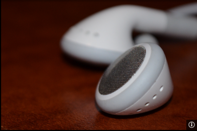 Penn brings Ella to his room