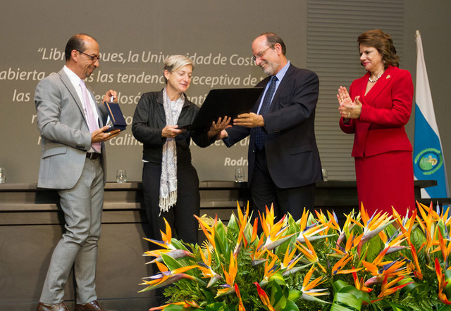 Entrega del reconocimiento Honoris Causa a Judith Butler