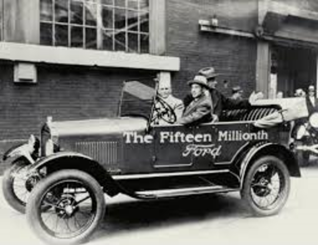 15,000,000th and last Model T sold
