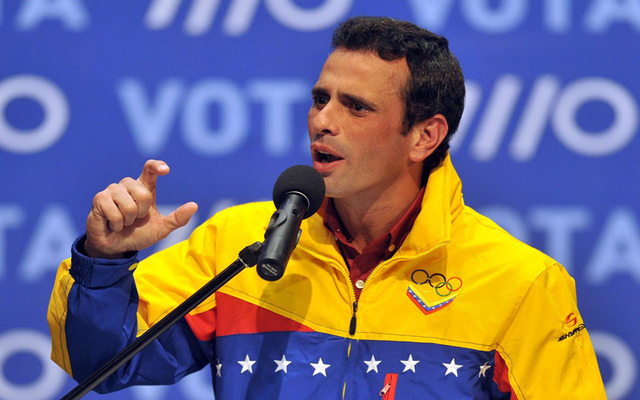 Capriles gana primarias de la MUD