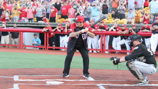 Pete Rose gets Promotion