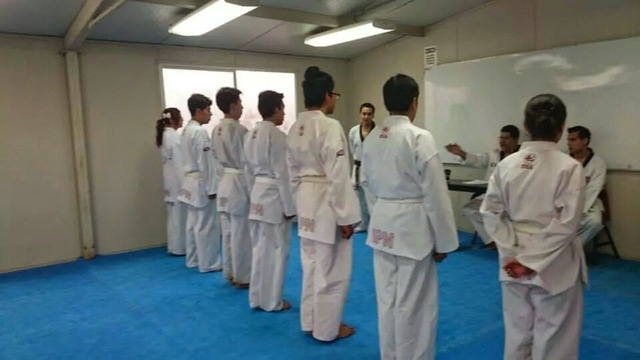 1er examen de grados en TKD