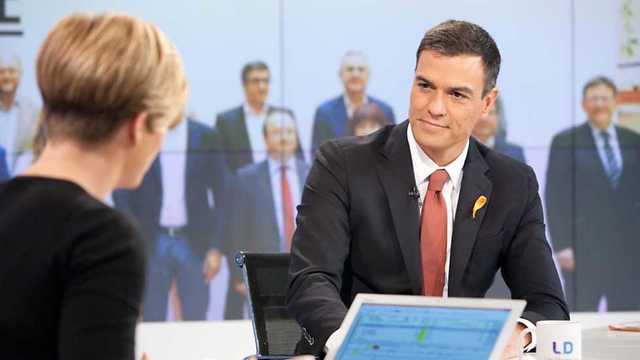 Pedro Sánchez desayuna en TVE
