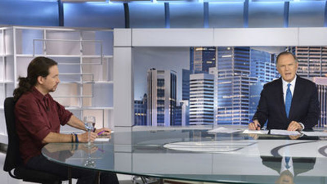 Pedro Piqueras entrevista a Pablo Iglesias