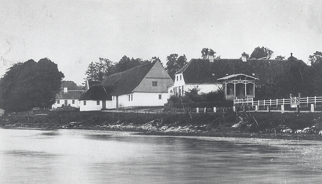 Hun flytter til Rungstedlund