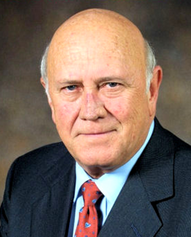 FW de klerk becomes president