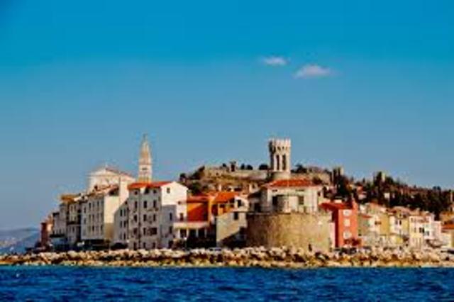 Ofrecimiento de territorios a Italia