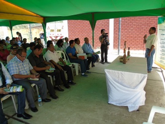 Encuentro de autoridades en APPROCAP