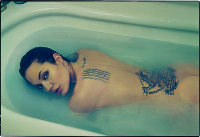 Angelina Jolie, Hotel Ritz Paris