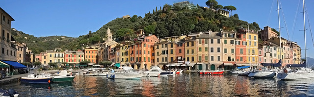 O Cavaleiro chega ao grande porto de Génova.