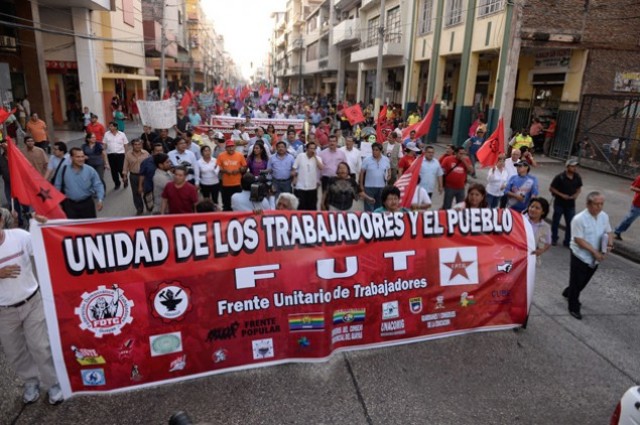Huelga nacional por el  Frente Unitario de Trabajadores (FUT)