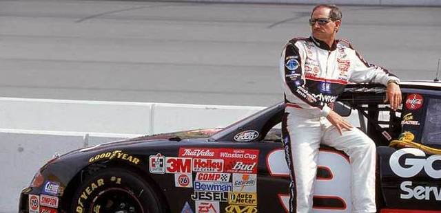NASCAR Star Dale Earnhardt Dies in Race