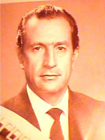 Elecciones presidenciales triunfan Rodrigo Borja y Abdalá Bucaram