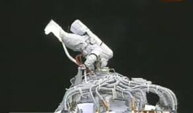 First Chinese space walk