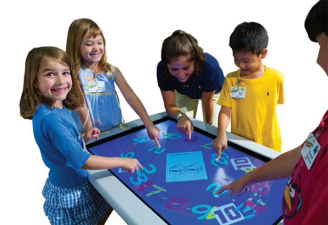 Интерактивный стол