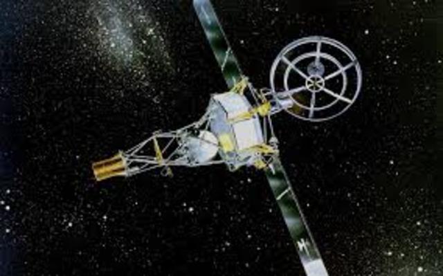 Mariner 10 launched