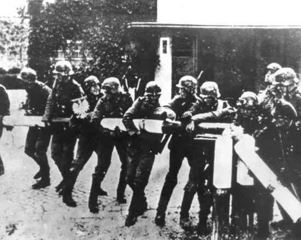 Saksamaa tungib Poolasse