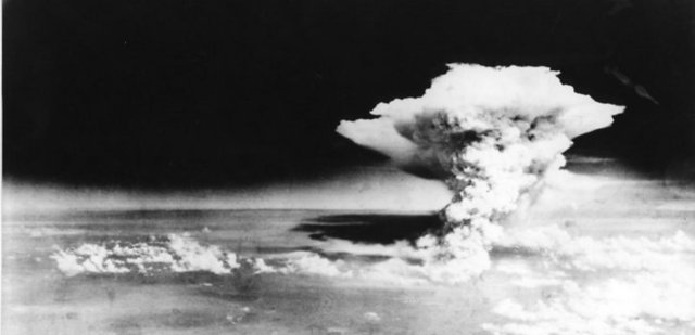 Jaapanile tuumapommide heitmine