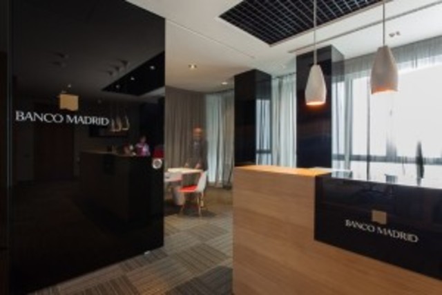 Imputados directivos del Banco Madrid por ayudar a blanquear dinero a dirigentes chavistas