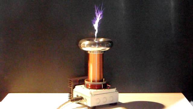 Tesla coil