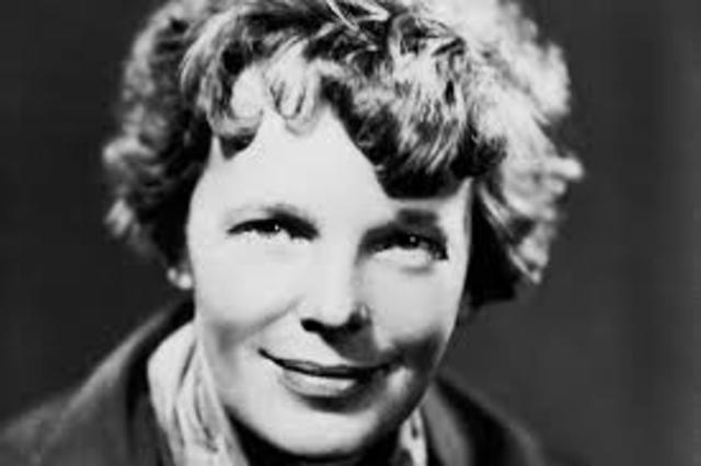 Amelia Earhart began flying lessons