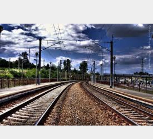 Mombasa-lake Victoria railway was completed.