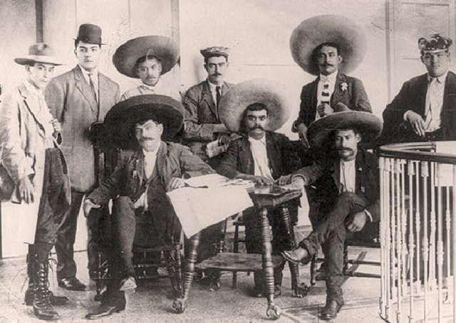 Zapata rompe con Carranza